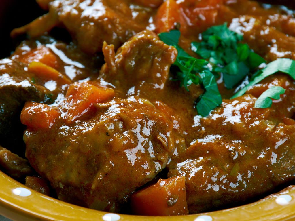 Curried Beef (Slow Cooker)