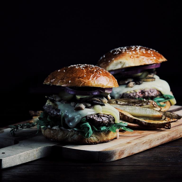 BBQ Burgers with Balsamic Vinegar