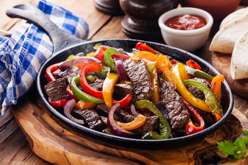 Easy 5 ingredient Slow Cooker Beef Fajitas