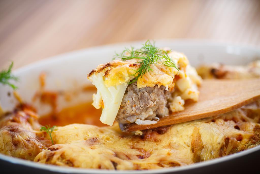 Hamburg and Cauliflower Casserole